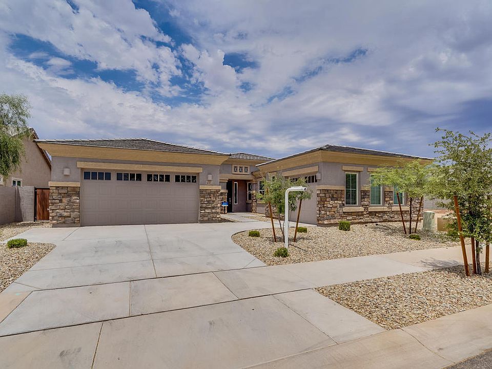 1st image of 16422 W Calle Lejos