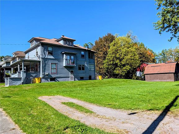29th image of 308 Mount Zoar St