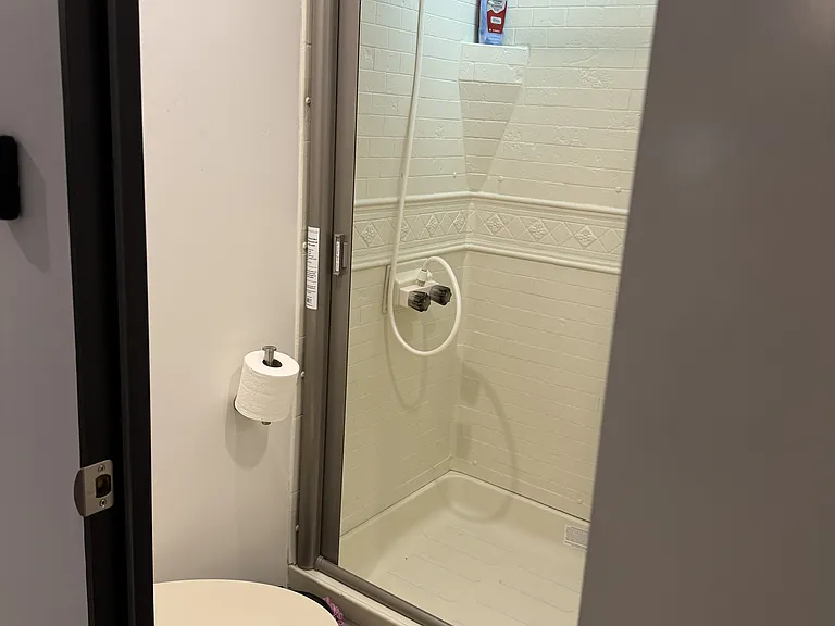 102 Primrose Dr #200 — Photo 6