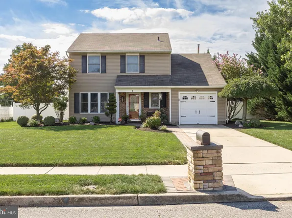 6 Mulberry Ln, Eastampton, NJ 08060