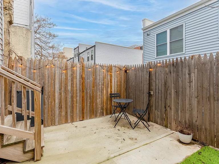 1343 S Lambert St — Photo 25