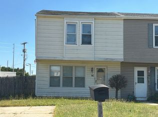90 Farmhouse Rd, Sicklerville, NJ 08081