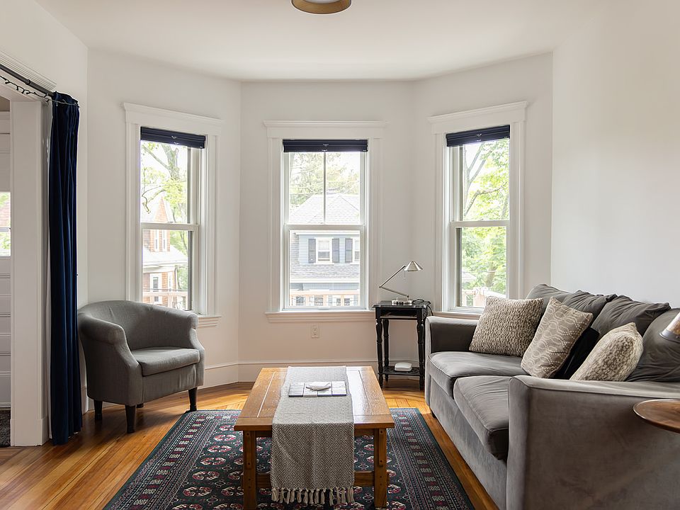 1st image of 59 Liberty Ave #2