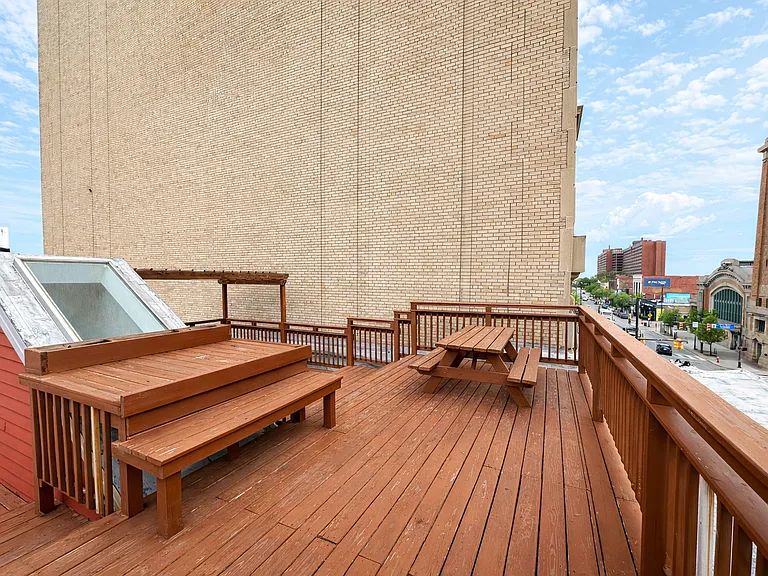 2030 W 25th St #203 — Photo 34