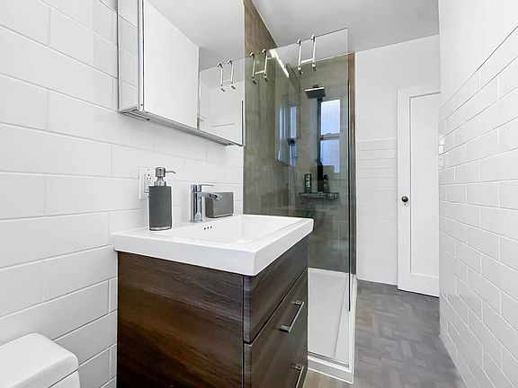 4th image of 75-35 113th St #3H