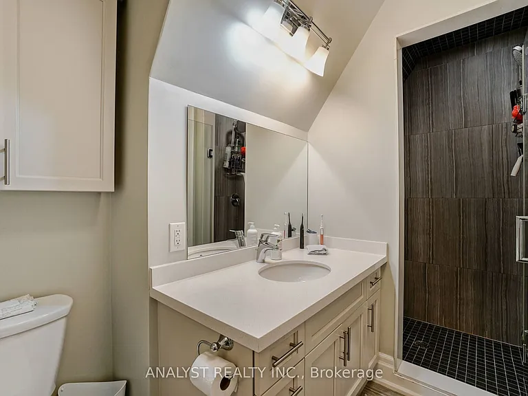 10425 Islington Ave #218 — Photo 26