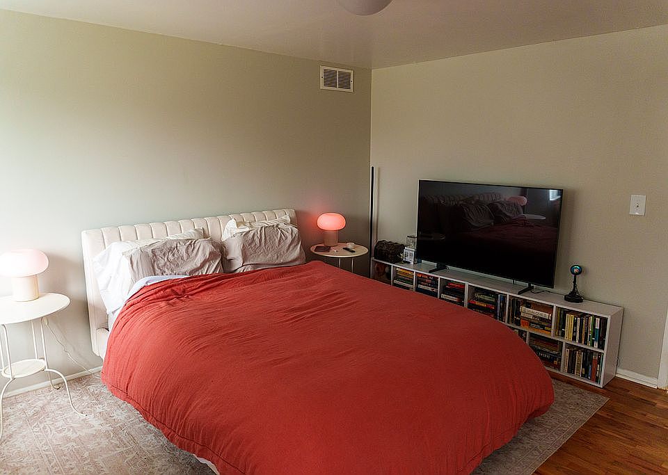 19th image of 649 Saint Maron Pl