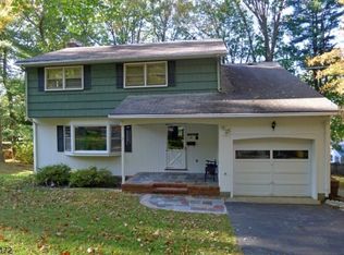 24 Summit Ter, Sparta, NJ 07871