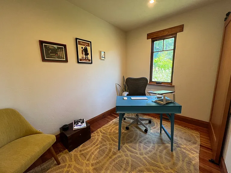 3266 Robinson Dr — Photo 21