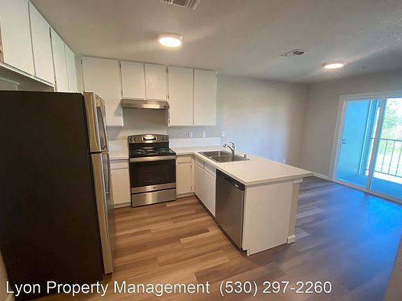 2nd image of 16816 Antelope St #4