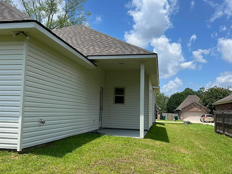 33606 Browning Rd — Photo 17