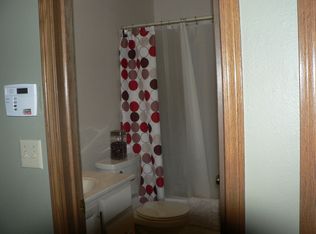 214 N Oak Forest Rd, Derby, KS 67037