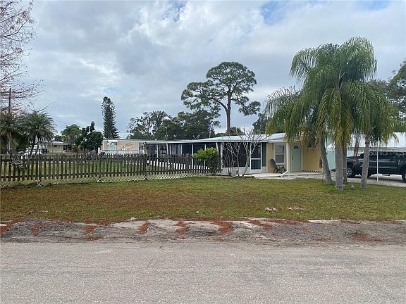 2nd image of 4393 Warren Ave