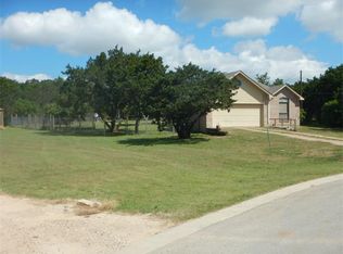 800 Grand Prairie Cir, Dripping Springs, TX 78620