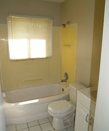 3rd image of 2129 E Sauk Trl