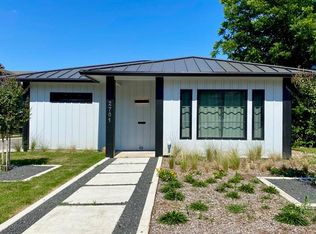 2701 Gordon Ave, Fort Worth, TX 76110