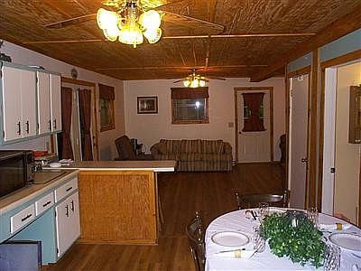 5th image of 16 Hitts Acres