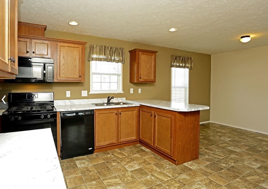 2nd image of 6655 Biscayne Blvd E #72