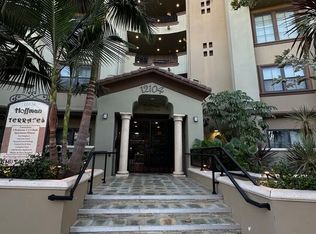 12104 Hoffman St APT 204, Studio City, CA 91604