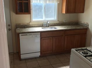 870 3rd St APT 3, Santa Rosa, CA 95404