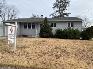 107 Ronkonkoma Blvd, Centereach, NY 11720