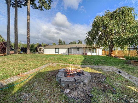 3rd image of 23918 70th Avenue Ct E