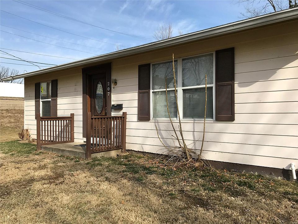 1st image of 207 Horn Ave