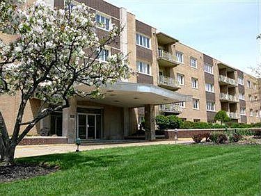 1st image of 22655 Chagrin Blvd APT 316