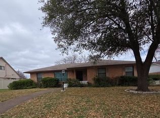 2214 Trinidad Dr, Dallas, TX 75232
