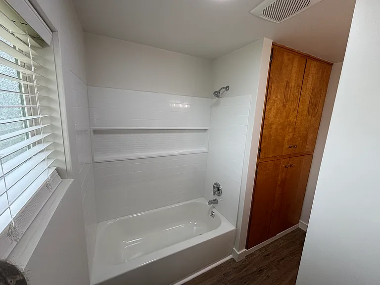 1805 Susan Ave — Photo 9