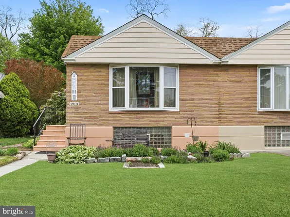 1913 Benton Ave, Philadelphia, PA 19152
