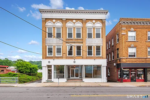 120 E Main St #2 Photo 1
