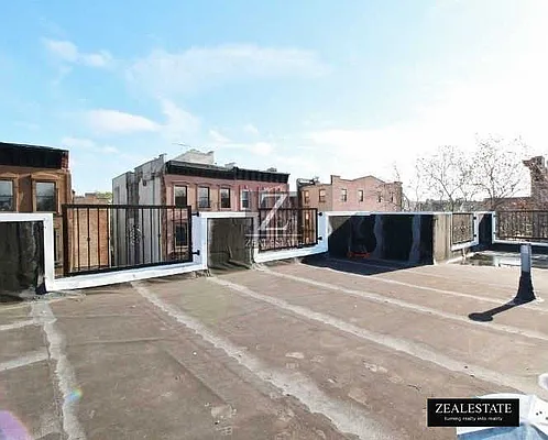 Rented by ZealEstate Group Inc | media 36