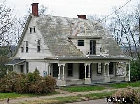 1st image of 784 Greene St