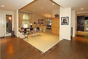 3rd image of 249 Hamlet Dr