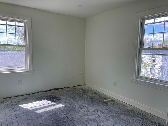 5th image of 193 Wendell St #1