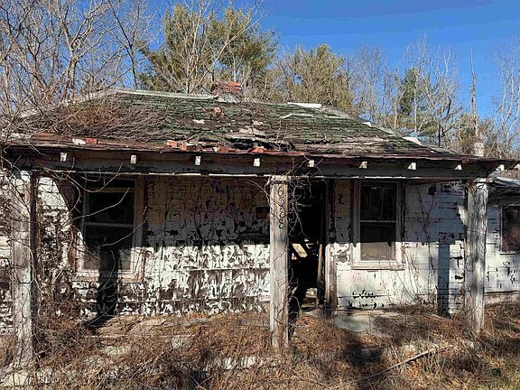 2nd image of 6388 Centennial Rd
