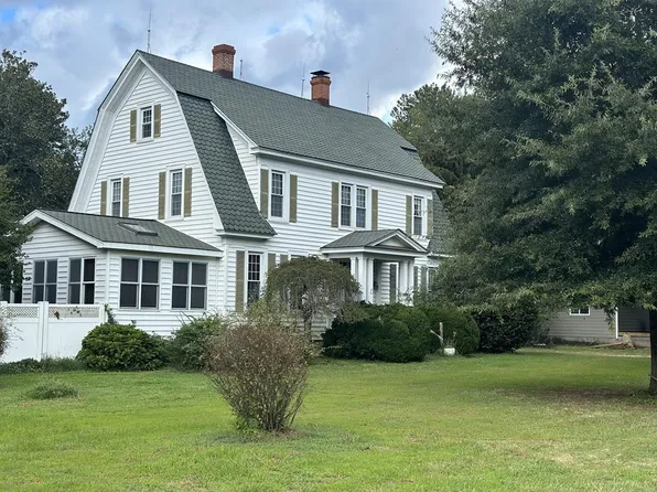 5212 Jessie Dupont Memorial Hwy, Wicomico Church, VA 22579