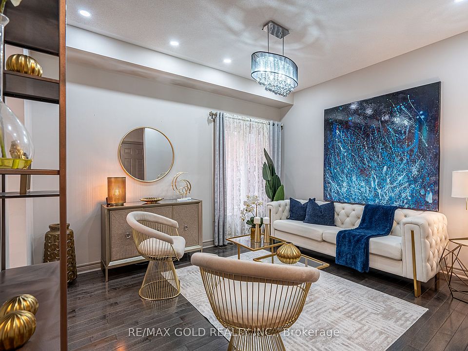 1st image of 83 Cookview Dr