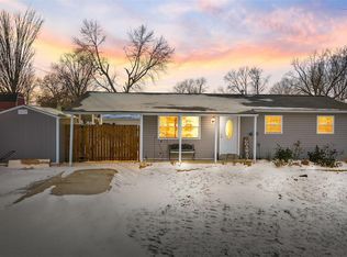 127 Keeney Dr, Saint Charles, MO 63304