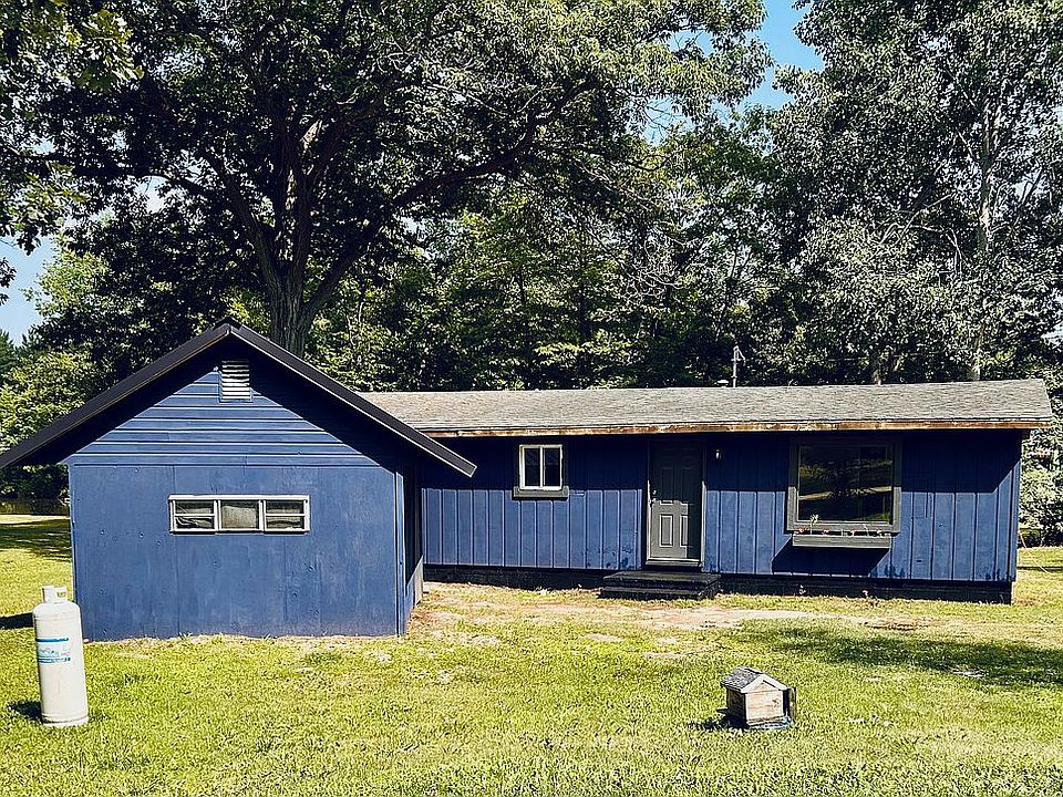 1st image of 3769 Waters Edge Dr