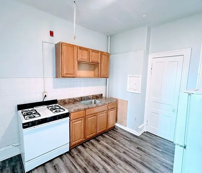 1317 W Allegheny Ave #2F — Photo 6