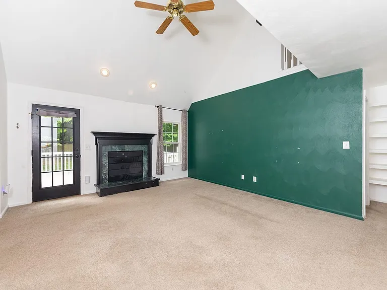 113 Heron Ct — Photo 6