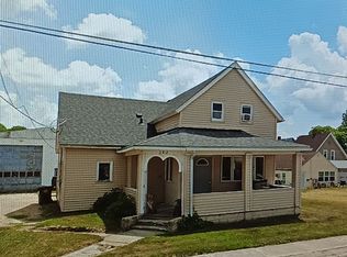 3 Bedroom, 2 Bath House, Oregon, IL 61061