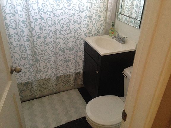 5th image of 10420 Garfield Ave