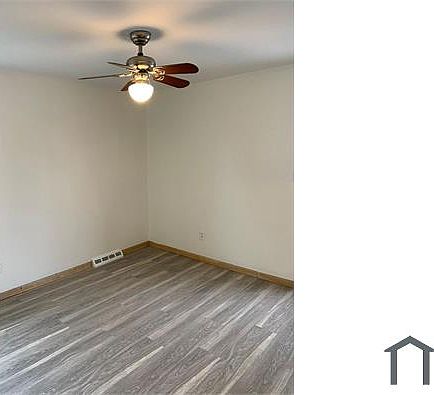 4th image of 13578 Cedar Rd #2