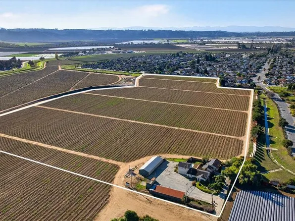 620 Condit Ln, Watsonville, CA 95076