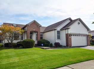 12982 Applewood Dr, Huntley, IL