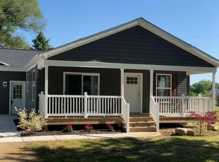 206 Wiley Rd, Douglas, MI 49406