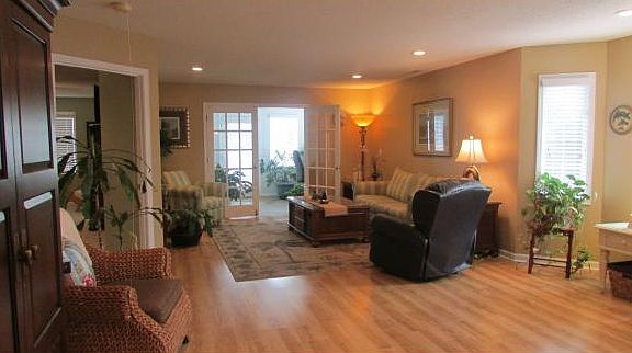 2nd image of 1109 Estate Dr #0